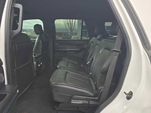 Used 2020 Ford Expedition Limited image 16
