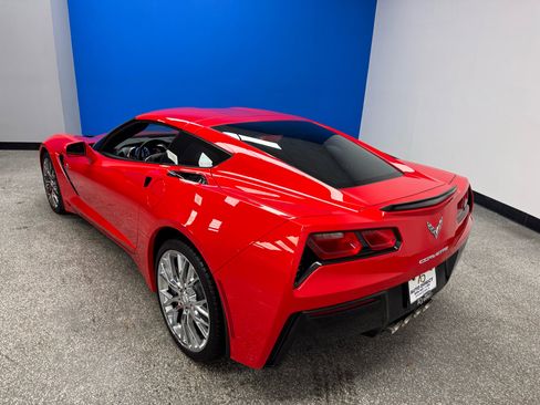 Used 2019 Chevrolet Corvette Stingray Coupe w/ Battery Protection Package image 25