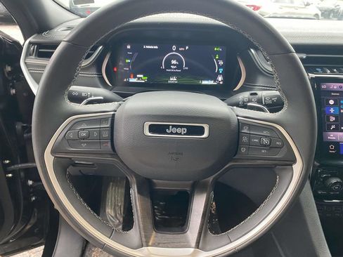 Used 2024 Jeep Grand Cherokee Limited 4xe AWD/4WD image 19