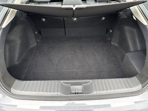 Used 2024 Toyota Prius LE image 5