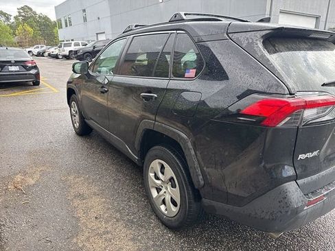 Used 2019 Toyota RAV4 LE w/ All Weather Liner Package image 4