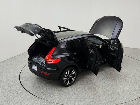 New 2026 Volvo XC40 B5 Ultra w/ Climate Package AWD/4WD image 39