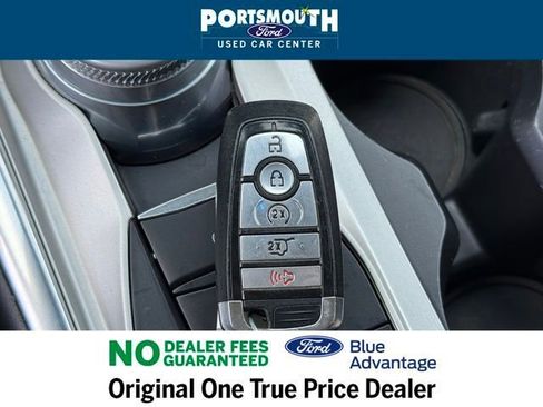Used 2022 Ford Explorer XLT w/ Equipment Group 202A image 15