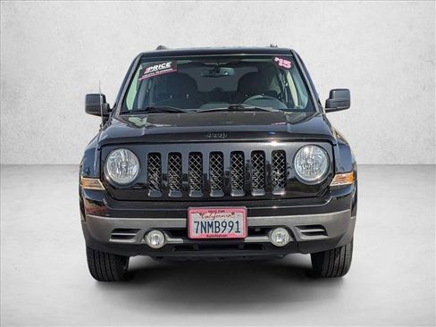 Used 2015 Jeep Patriot Sport w/ Power Value Group FWD image 2