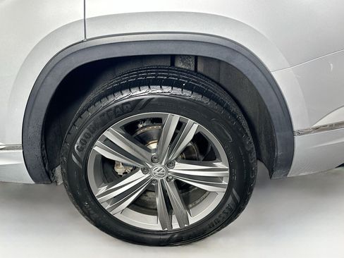 Used 2019 Volkswagen Atlas SE FWD image 11