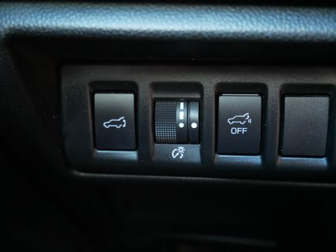 Used 2023 Subaru Outback Limited AWD/4WD image 27