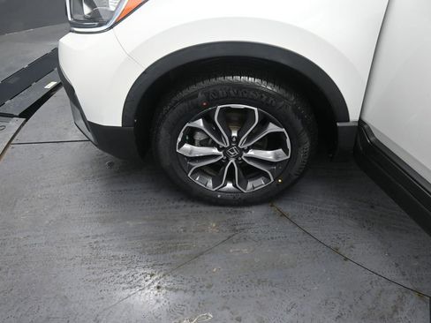 Used 2021 Honda CR-V EX-L image 13