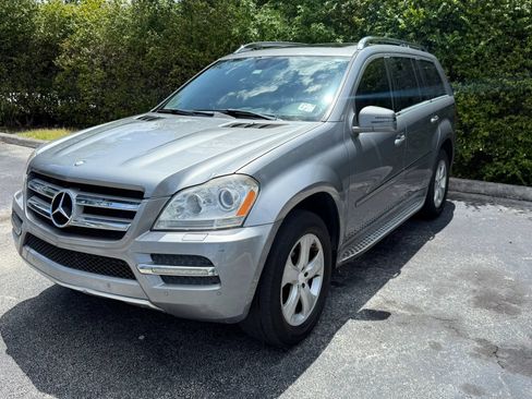 Used 2012 Mercedes-Benz GL 450 4MATIC image 1