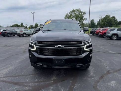 Used 2022 Chevrolet Tahoe RST w/ Luxury Package AWD/4WD image 3