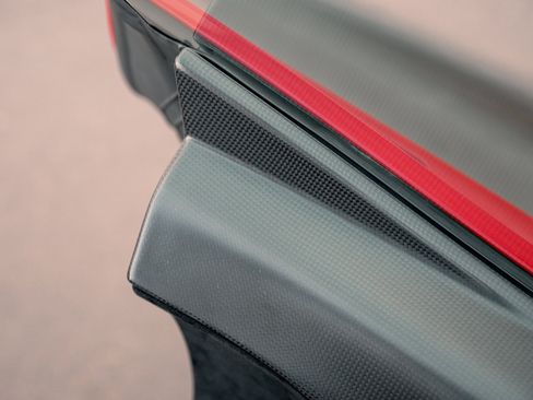 Used 2021 Ferrari SF90 Stradale image 11