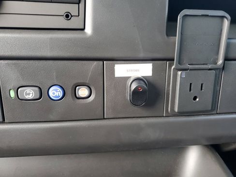 New 2025 Chevrolet Express 3500 w/ Power Convenience Package image 26