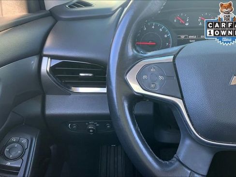 Used 2021 Chevrolet Traverse LT FWD image 18