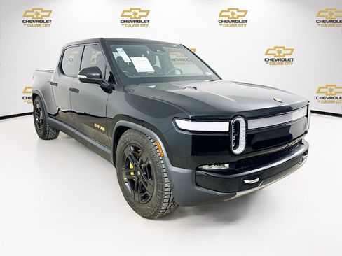 Used 2022 Rivian R1T Launch Edition image 1