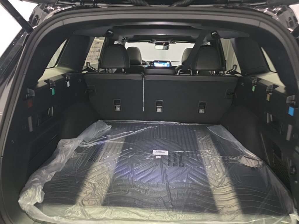 New 2026 Subaru Outback Limited AWD/4WD image 7