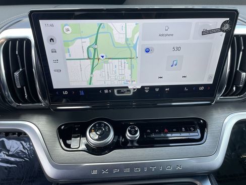 New 2026 Ford Expedition Max Platinum AWD/4WD image 24
