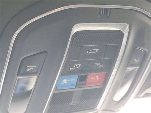 Used 2022 Jeep Wagoneer Series II image 30