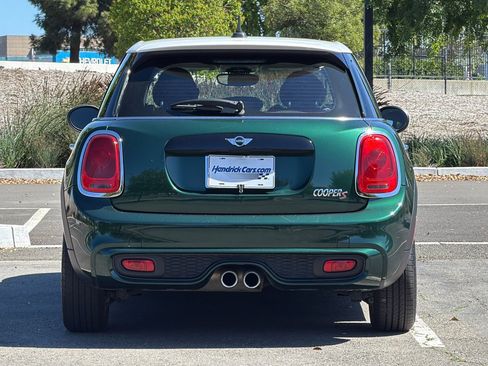 Used 2017 MINI Cooper S image 6