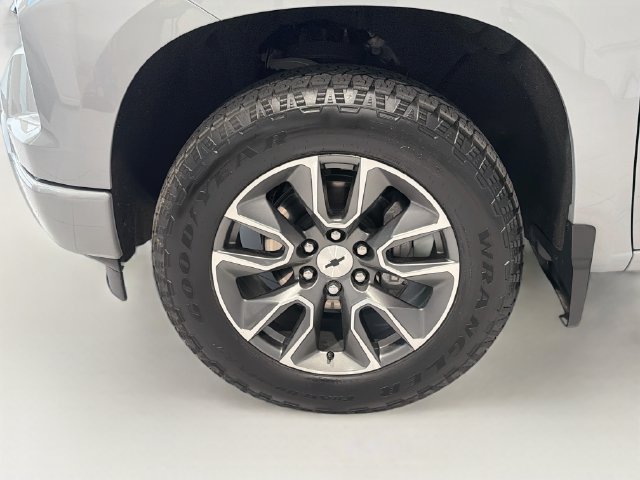 Certified 2024 Chevrolet Silverado 1500 RST AWD/4WD image 26