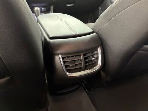 Certified 2020 Chevrolet Malibu LT FWD image 19