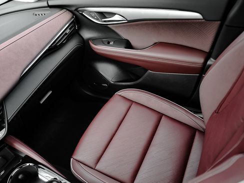 New 2026 Buick Envision Sport Touring image 33