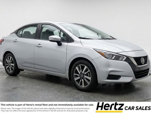 Used 2025 Nissan Versa SV image 1