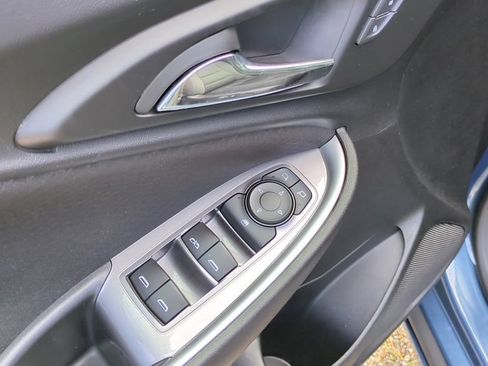 Used 2024 Chevrolet Malibu LT FWD image 13