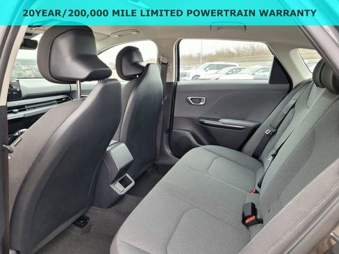 New 2025 Kia K4 LX image 6