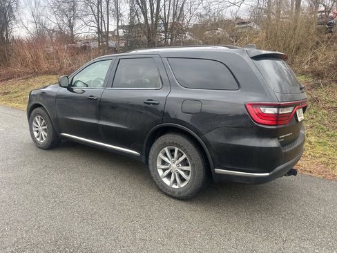 Used 2017 Dodge Durango SXT w/ Quick Order Package 23B image 3