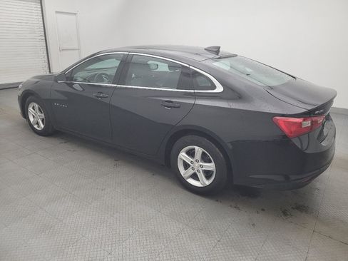 Used 2021 Chevrolet Malibu LS FWD image 3