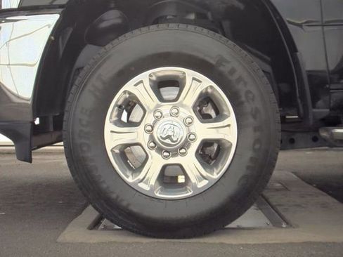 Used 2024 RAM 2500 Big Horn image 22