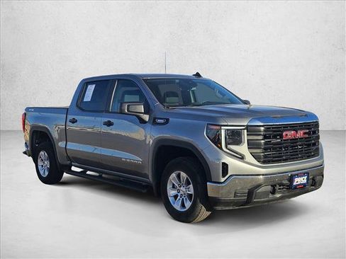 Used 2025 GMC Sierra 1500 Pro w/ Pro Value Package image 3