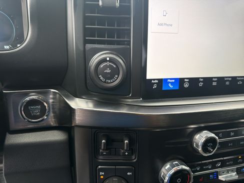 Used 2023 Ford F250 Lariat w/ Lariat Ultimate Package AWD/4WD image 41