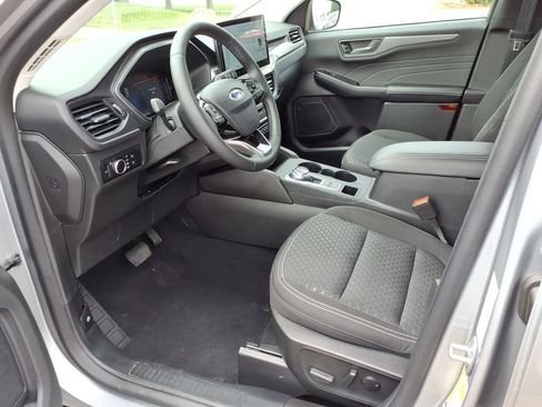 Used 2023 Ford Escape Active AWD/4WD image 10