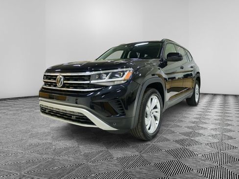 Used 2021 Volkswagen Atlas SE image 1