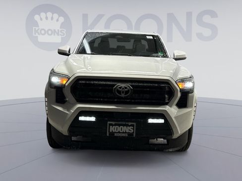 New 2025 Toyota Tacoma SR5 image 11