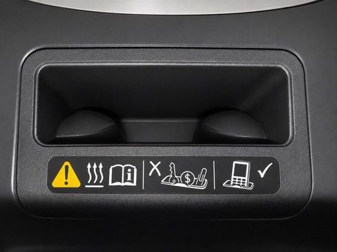 Used 2023 GMC Terrain Denali AWD/4WD image 27