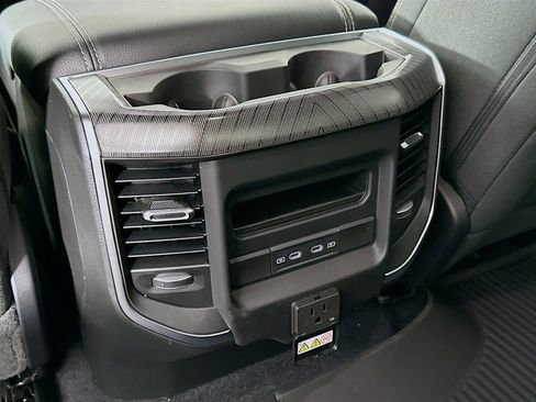 New 2026 RAM 1500 Big Horn AWD/4WD image 33