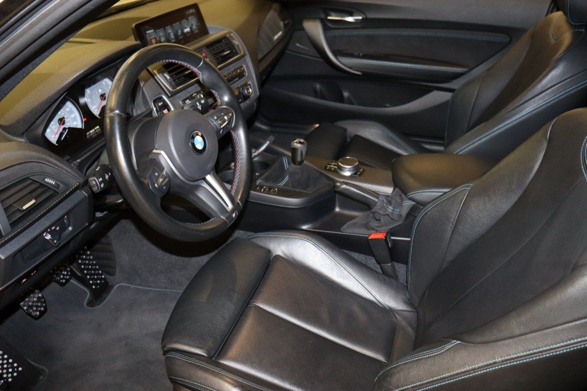 Used 2017 BMW M2 RWD image 22