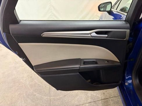 Used 2017 Ford Fusion S image 17