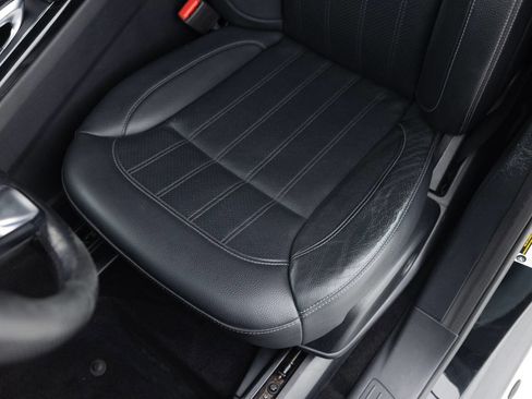 Used 2019 Mercedes-Benz GLE 400 GLE 400 4MATIC AWD 4dr SUV image 21