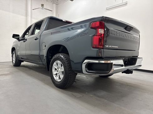 Used 2020 Chevrolet Silverado 1500 LT w/ Texas Edition image 16