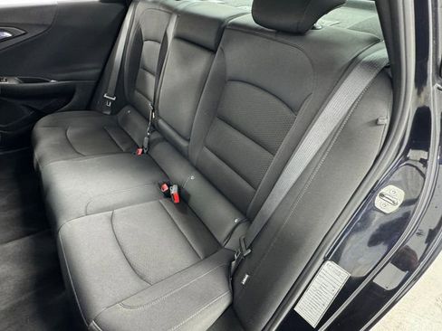 Used 2023 Chevrolet Malibu LT FWD image 12