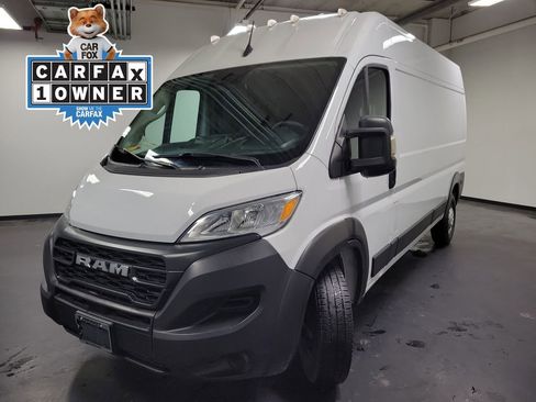 Used 2023 RAM ProMaster 2500 image 4
