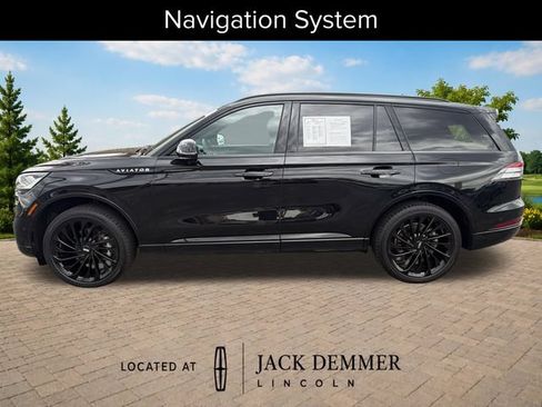 Used 2024 Lincoln Aviator Reserve w/ Jet Package AWD/4WD image 4