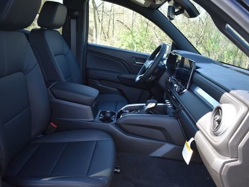 New 2026 Chevrolet Colorado LT w/ LT Convenience Package AWD/4WD image 14