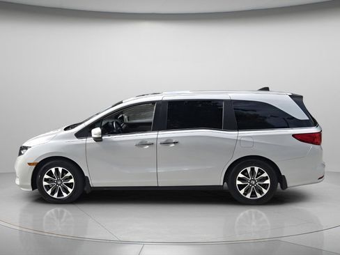 Used 2024 Honda Odyssey EX-L image 5