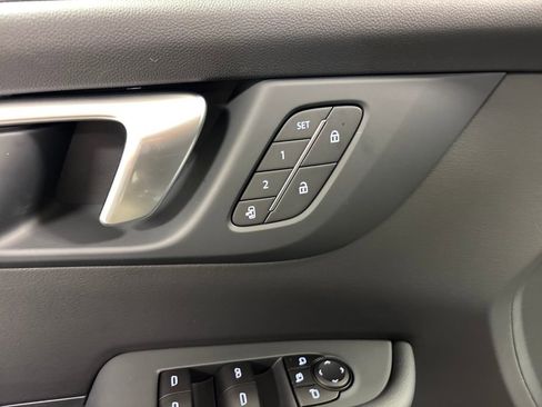 New 2026 Buick Enclave Preferred w/ Power Package FWD image 23