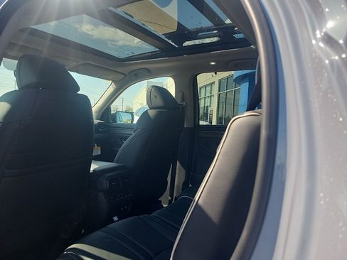 New 2026 Honda Pilot Elite image 14