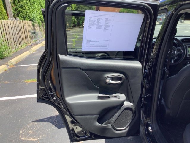 Certified 2023 Jeep Renegade Limited AWD/4WD image 26