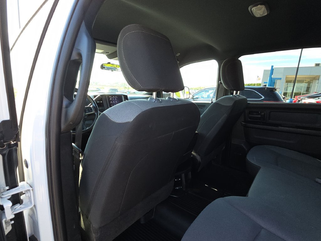 Used 2021 RAM 3500 Tradesman w/ Chrome Appearance Group AWD/4WD image 28